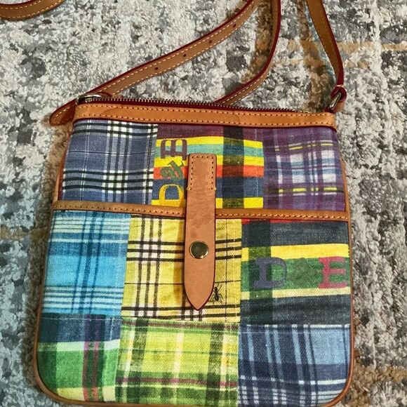 DOONEY & BOURKE MADRAS/ANT PICNIC CROSSBODY PURSE! GUC! - Picture 2 of 12